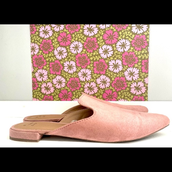 a new day Pink 💗suede flats size 9 **very good condition** - Picture 5 of 8